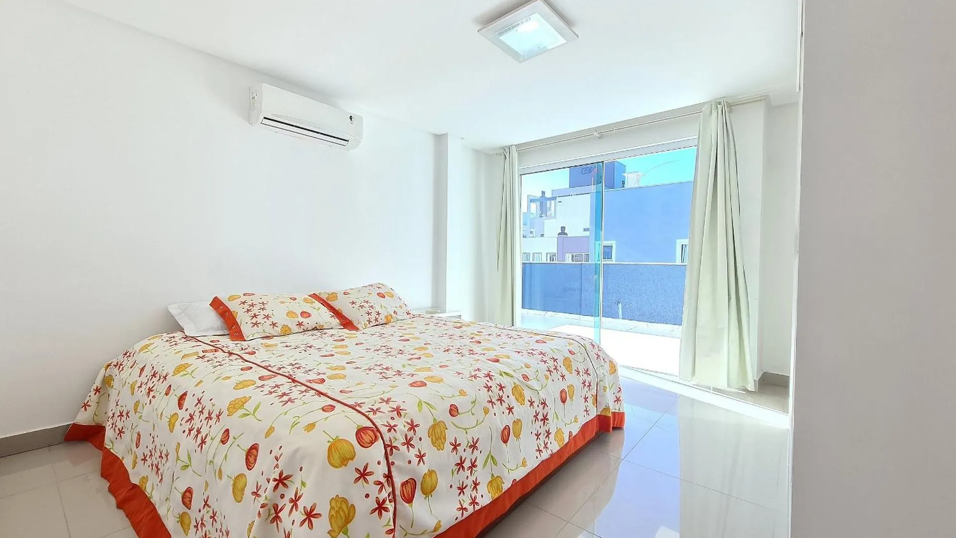 Residencial Montblanc Villa Bombinhas Holiday home